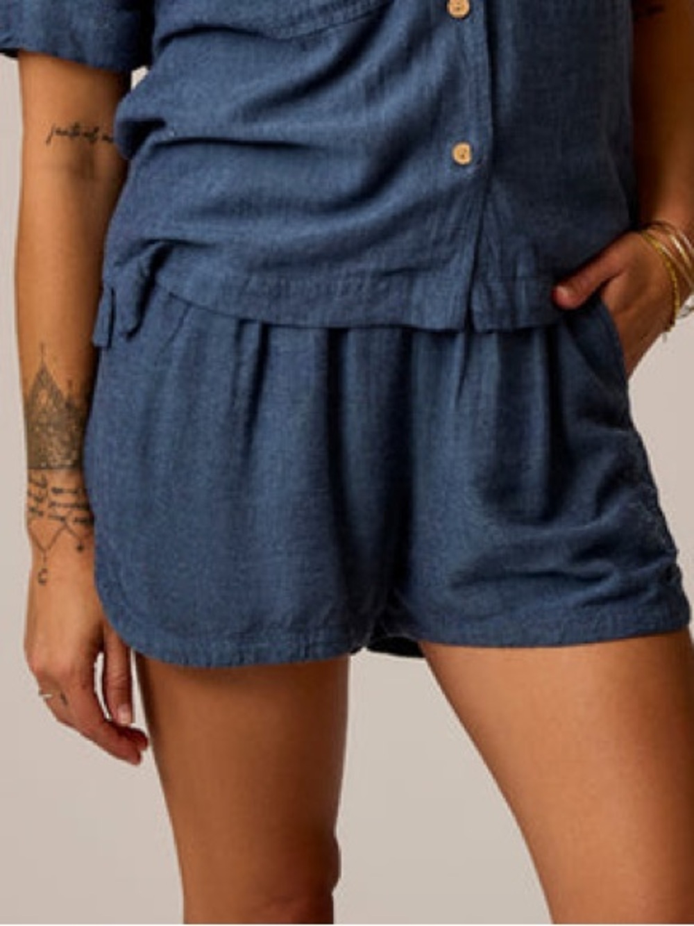 Carve Designs Rhett Linen Short in Captain Chambray size S Small NWOT